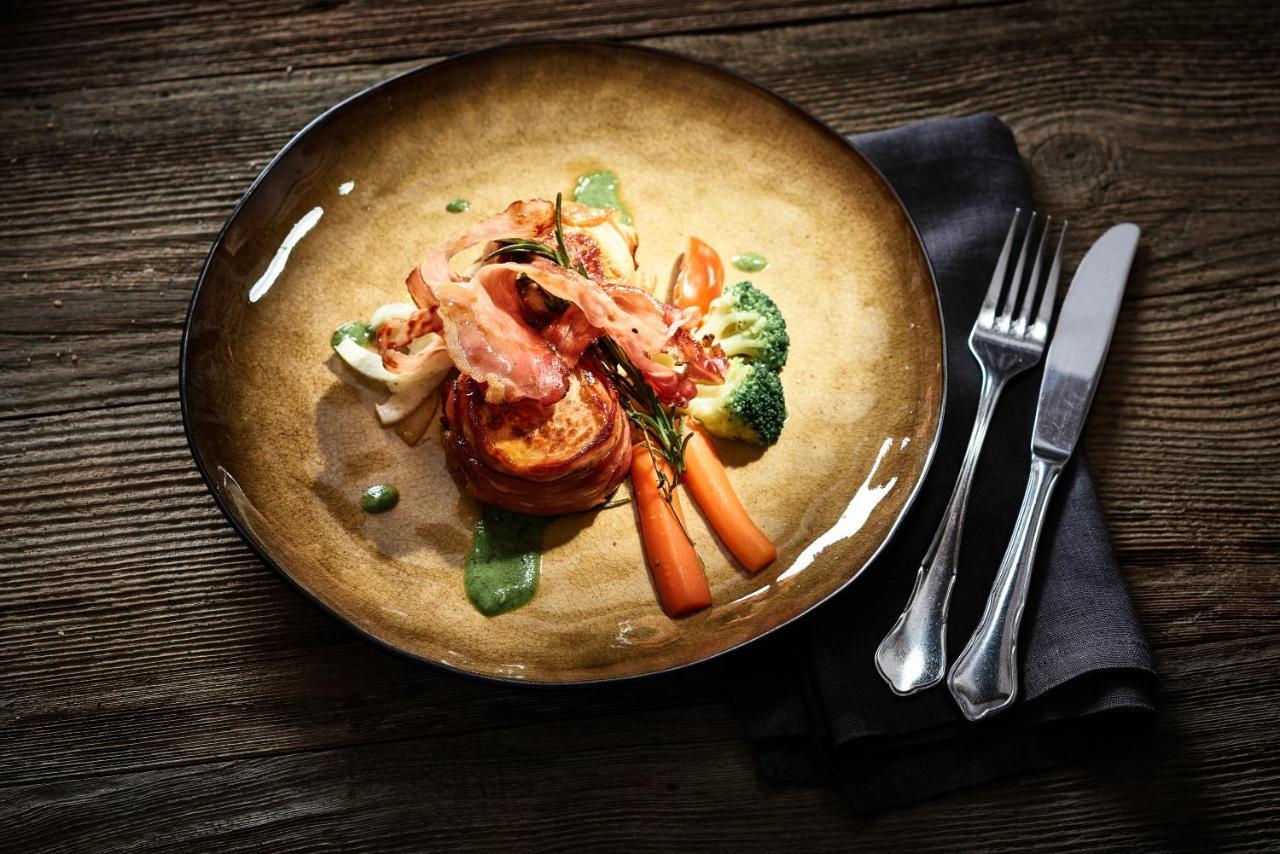 Rossano Boutique Hotel & Ristorante Sachsen bei Ansbach Eksteriør bilde