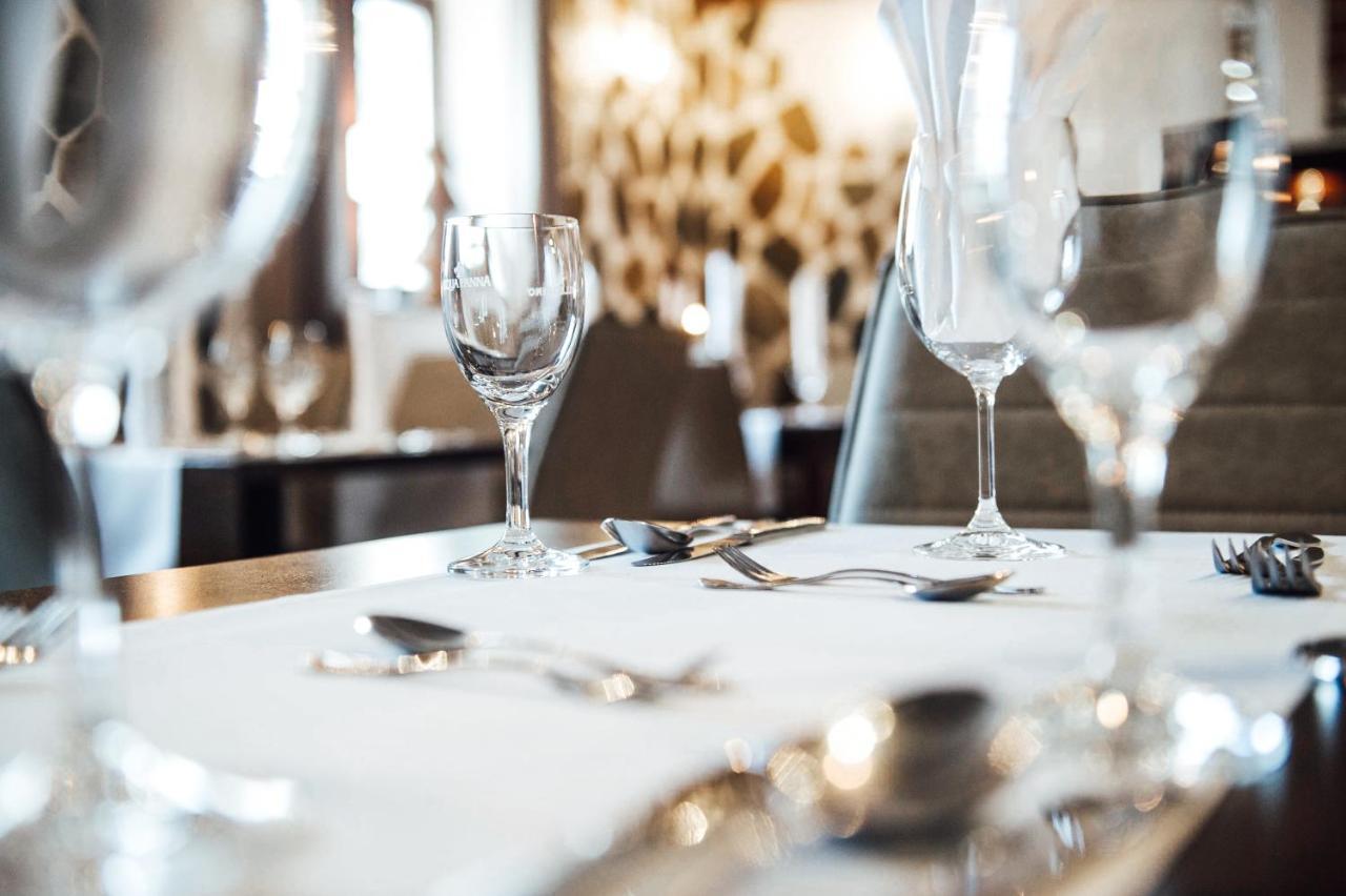 Rossano Boutique Hotel & Ristorante Sachsen bei Ansbach Eksteriør bilde