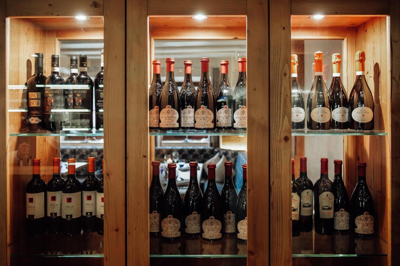 Rossano Boutique Hotel & Ristorante Sachsen bei Ansbach Eksteriør bilde